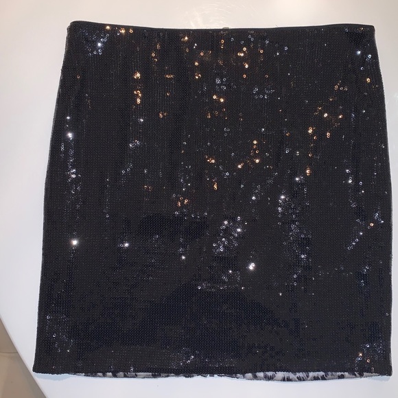 TWENTYCLUNY sequin mini skirt - Picture 3 of 8